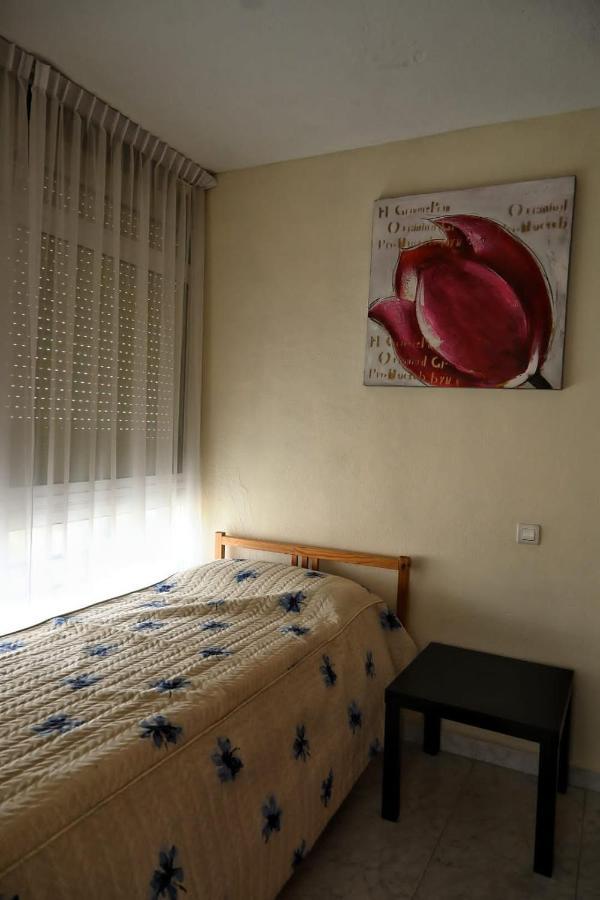 Gran Carihuela Apartman Torremolinos Kültér fotó