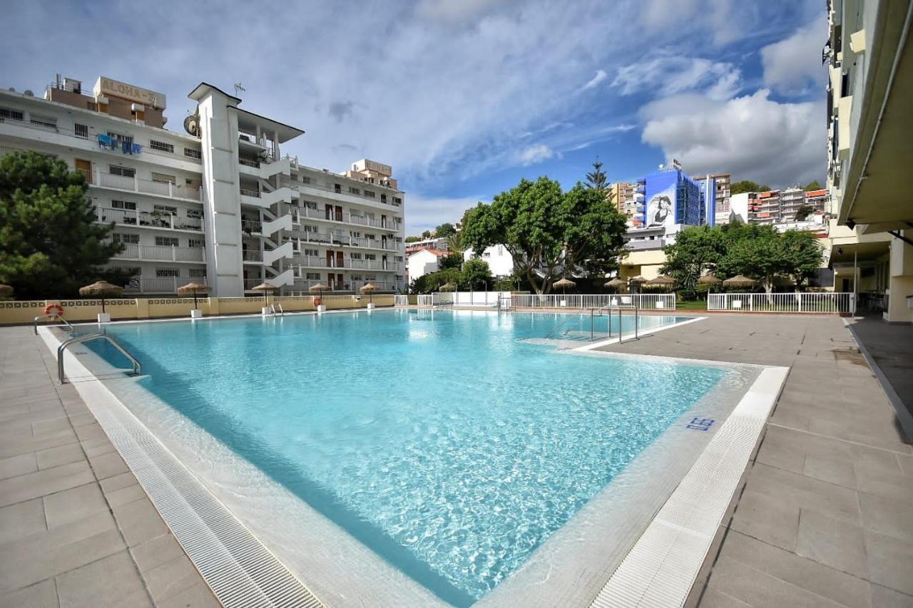 Gran Carihuela Apartman Torremolinos Kültér fotó
