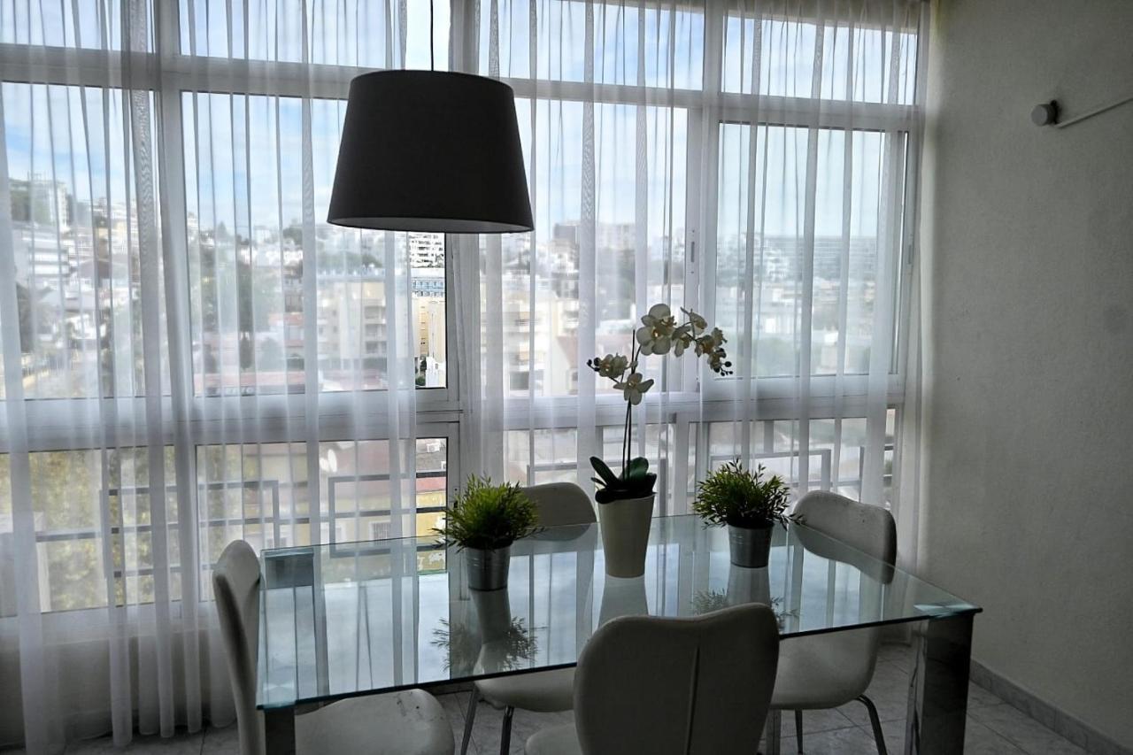 Gran Carihuela Apartman Torremolinos Kültér fotó