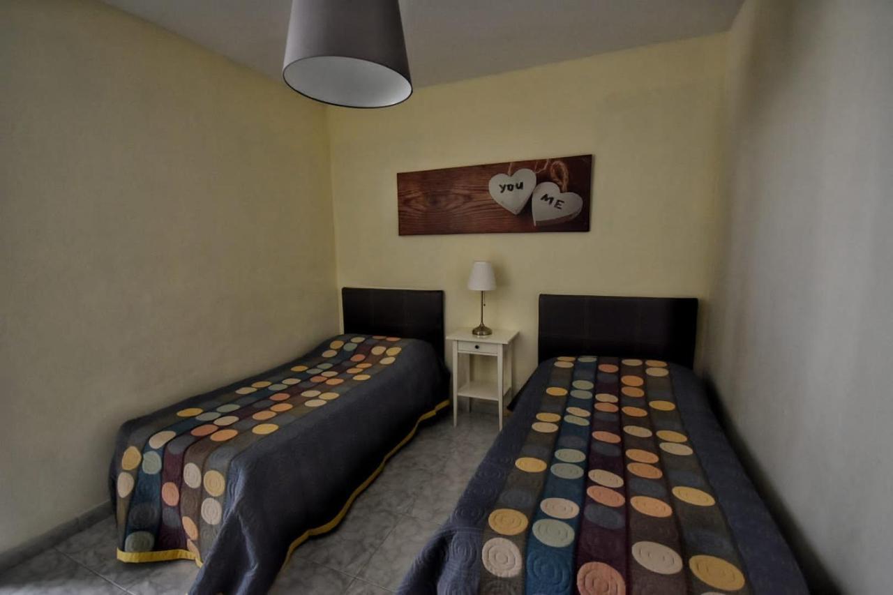 Gran Carihuela Apartman Torremolinos Kültér fotó