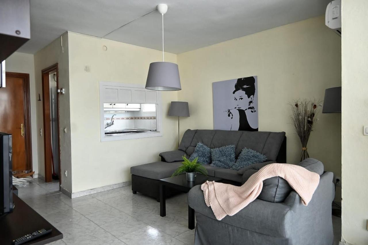 Gran Carihuela Apartman Torremolinos Kültér fotó